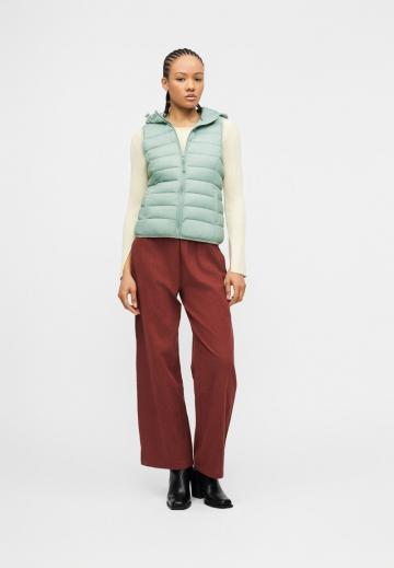 Стеганый жилет