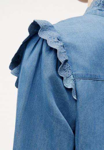 Джинсовая блузка