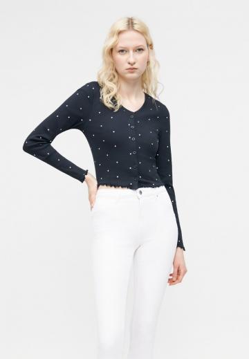 Узкие джинсы