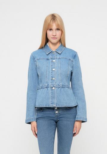 Джинсовая куртка