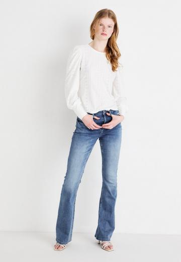 Клешеные брюки