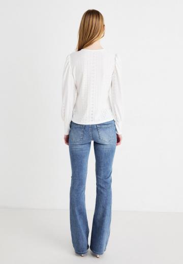 Клешеные брюки