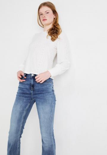 Клешеные брюки