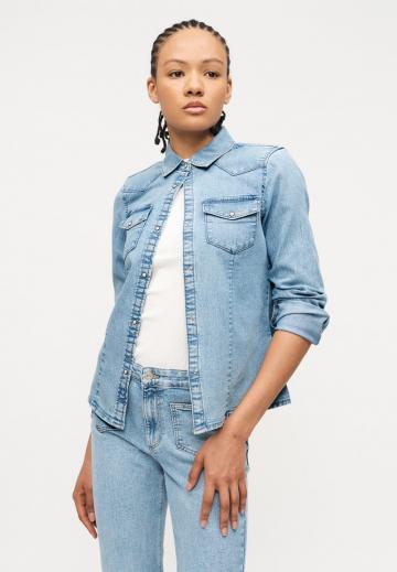 Джинсовая блузка