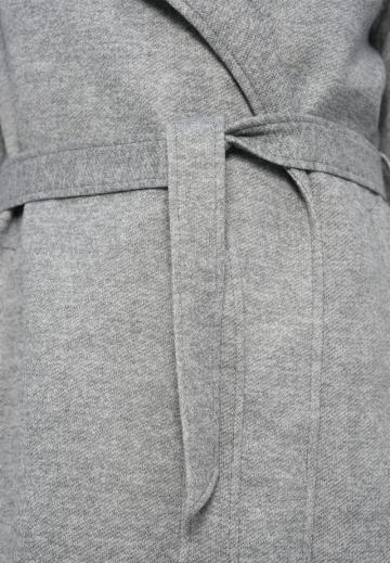 Шерстяное пальто