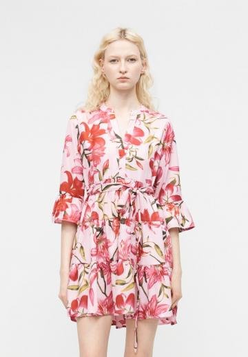 Короткое платье