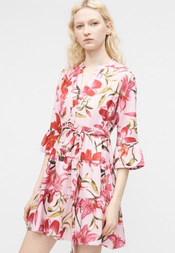 Короткое платье