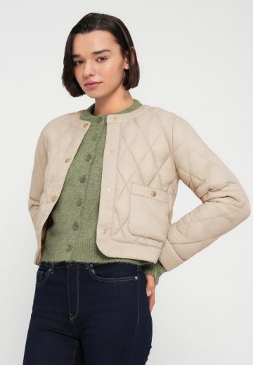 Короткая куртка