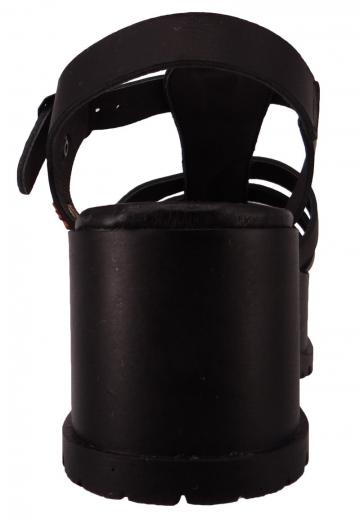 Босоножки на платформе