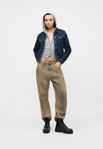 Джинсовая куртка