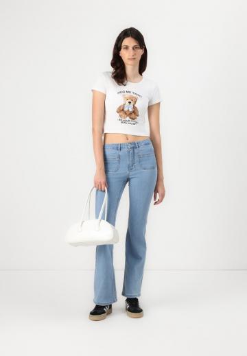 Клешеные джинсы