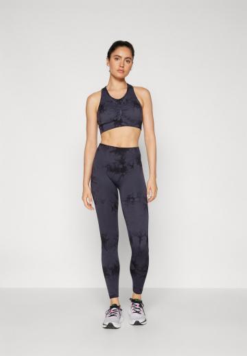 Бюстгальтер без косточек