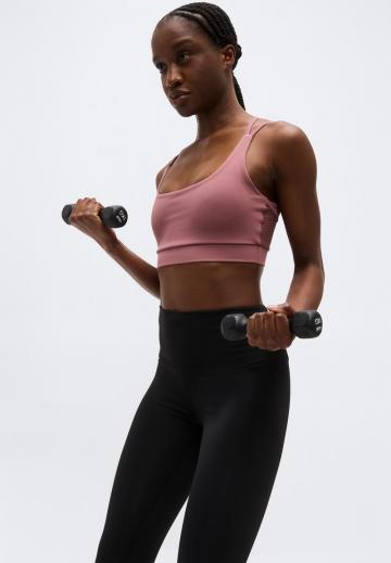 Спортивный бюстгальтер