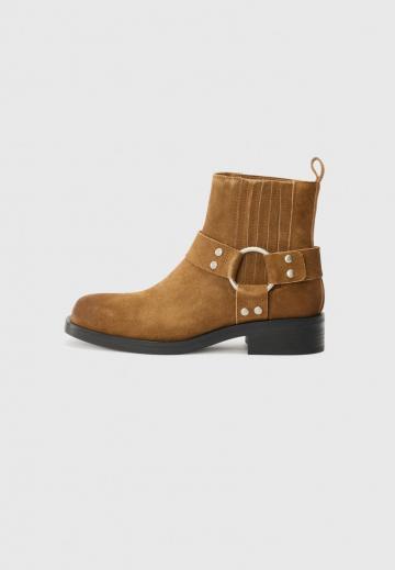 Ковбойские сапожки