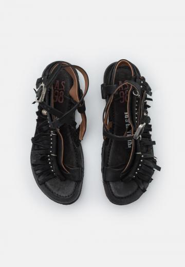 Римские сандалии