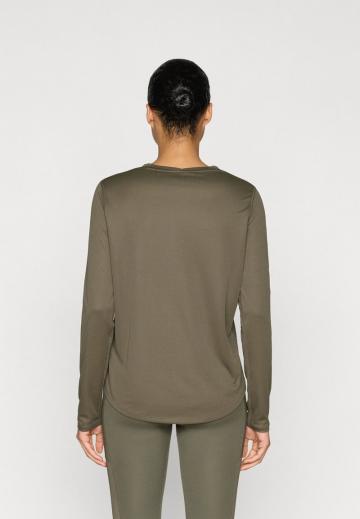 Спортивная майка