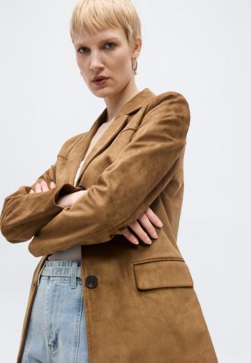 Пальто из искусственной кожи