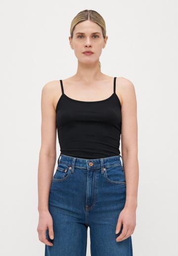 Топ на бретельках