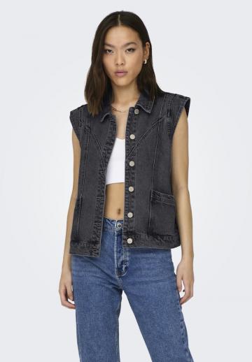 Джинсовая жилетка