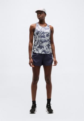 Спортивный топ