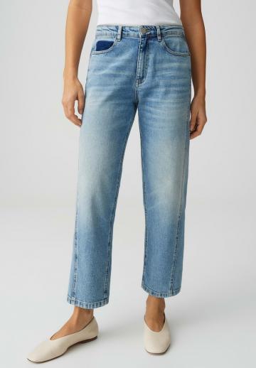 Прямые джинсы