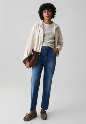 Прямые джинсы