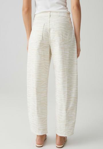 Свободные джинсы