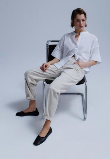 Прямые джинсы