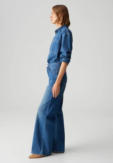 Клешеные брюки