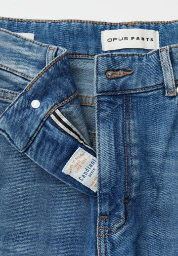 Клешеные брюки