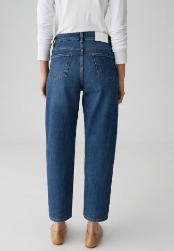 Короткие джинсы