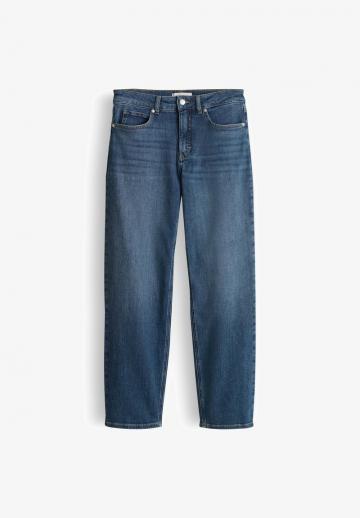 Короткие джинсы