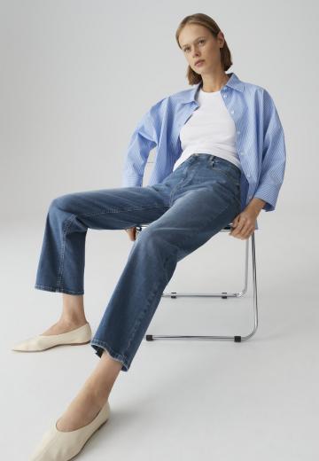 Прямые джинсы