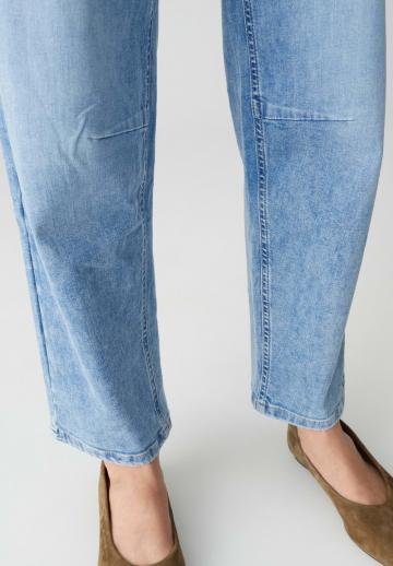 Свободные джинсы