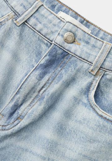 Джинсовые шорты