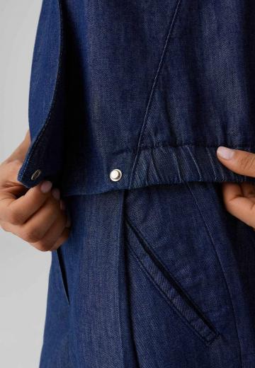 Джинсовая жилетка