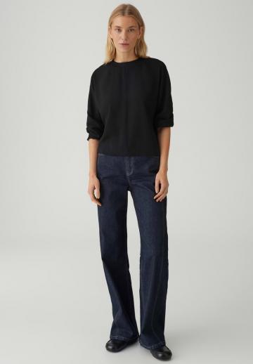 Атласная блузка