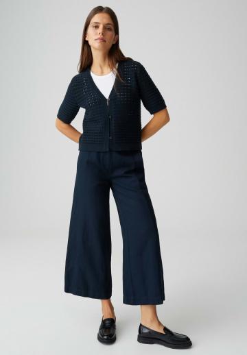 Вязаная кофта