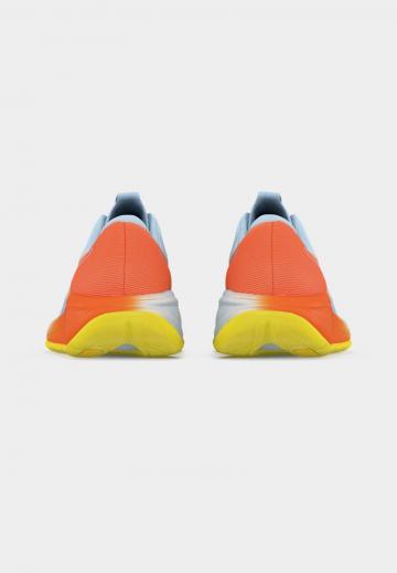 Беговые кроссовки