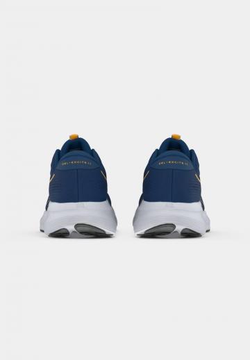 Беговые кроссовки