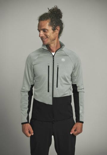 Флисовая куртка