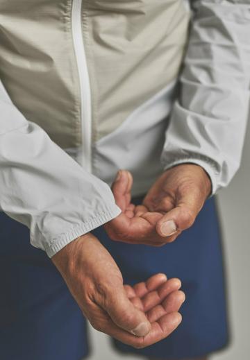 Спортивная куртка