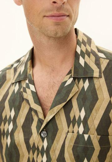 Рубашка с коротким рукавом