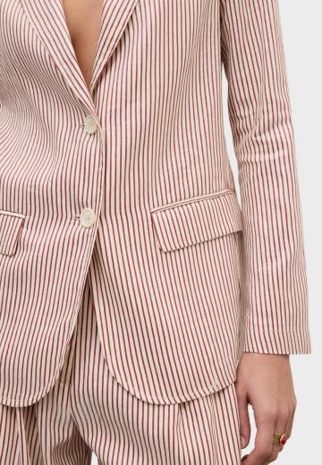 Длинный блейзер