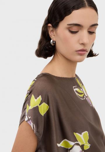 Атласная блузка