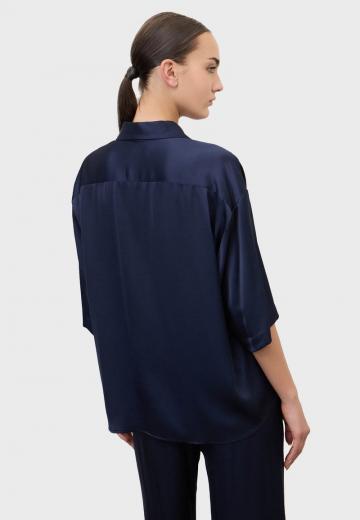 Атласная блузка