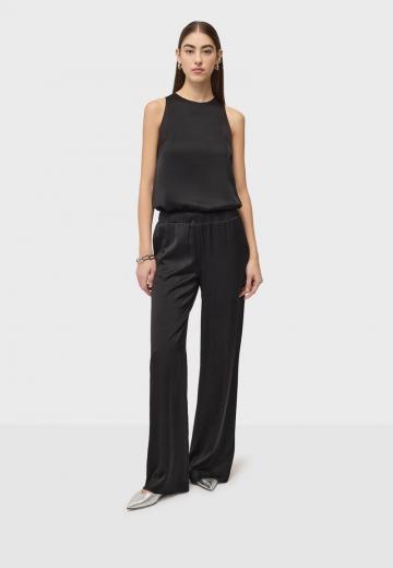 Блузка без рукавов