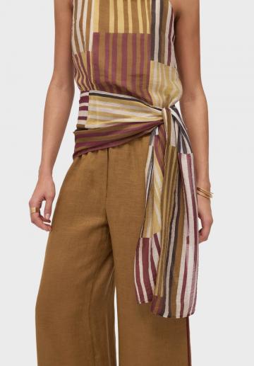 Топ на бретельках