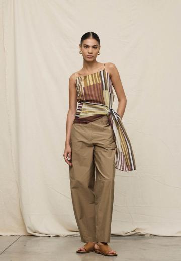 Топ на бретельках