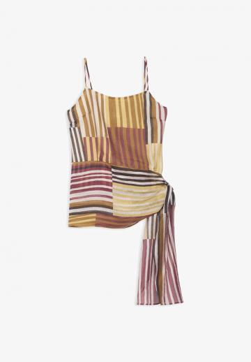 Топ на бретельках